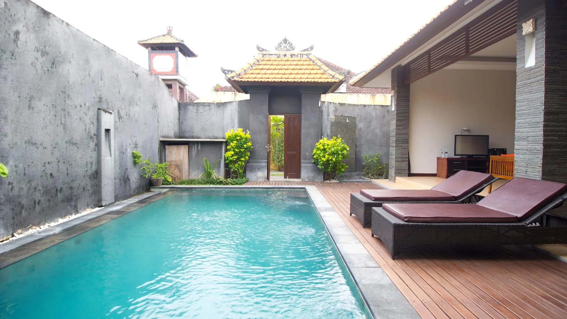 Transera Kirana Villas Seminyak Indonesia