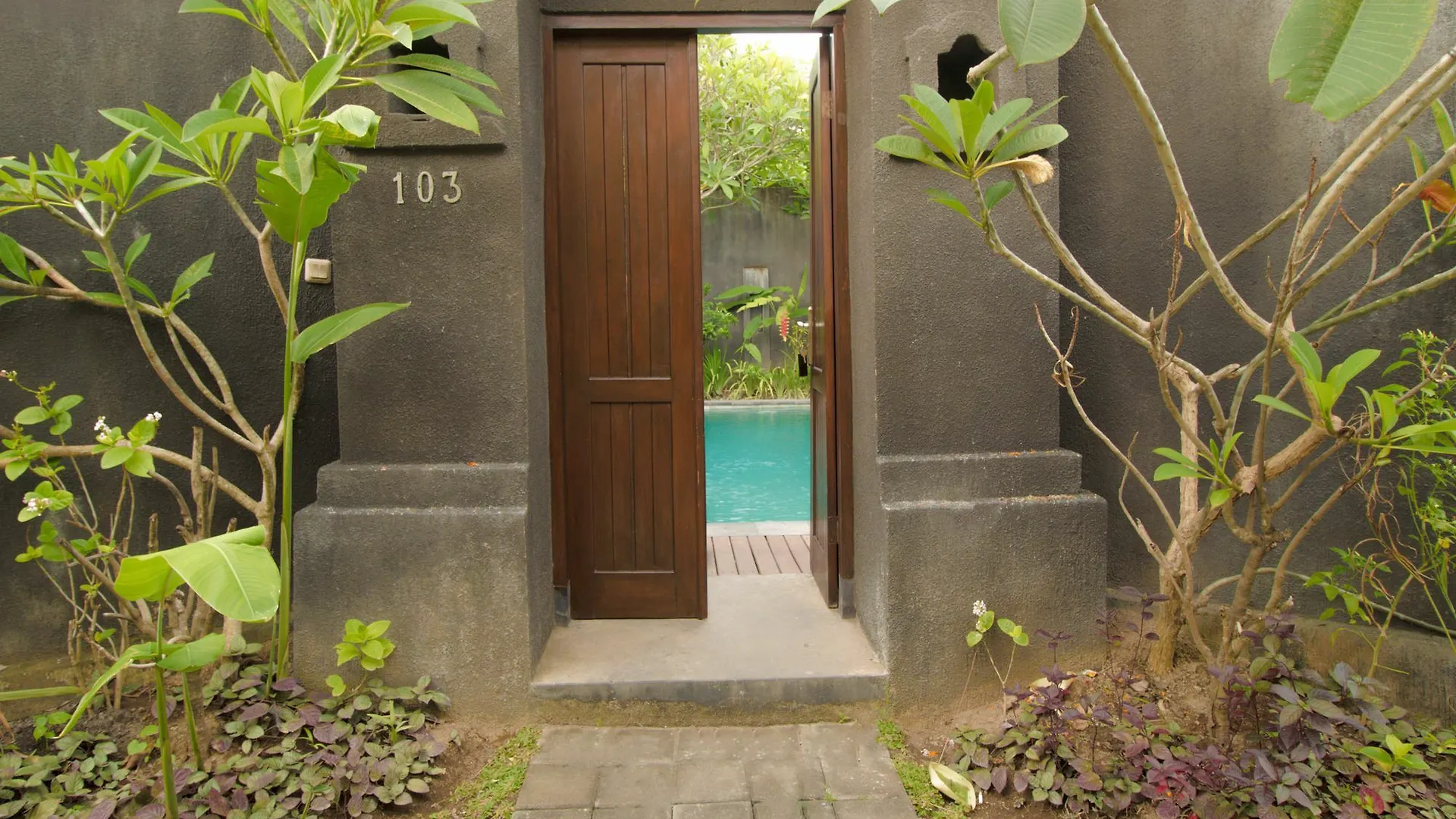 Transera Kirana Villas Seminyak Indonésie